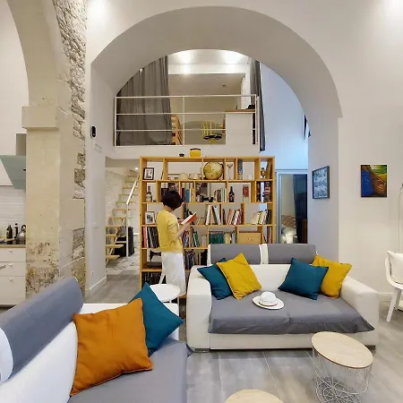 Holiday home Quiet Loft In Ortigia Syracuse